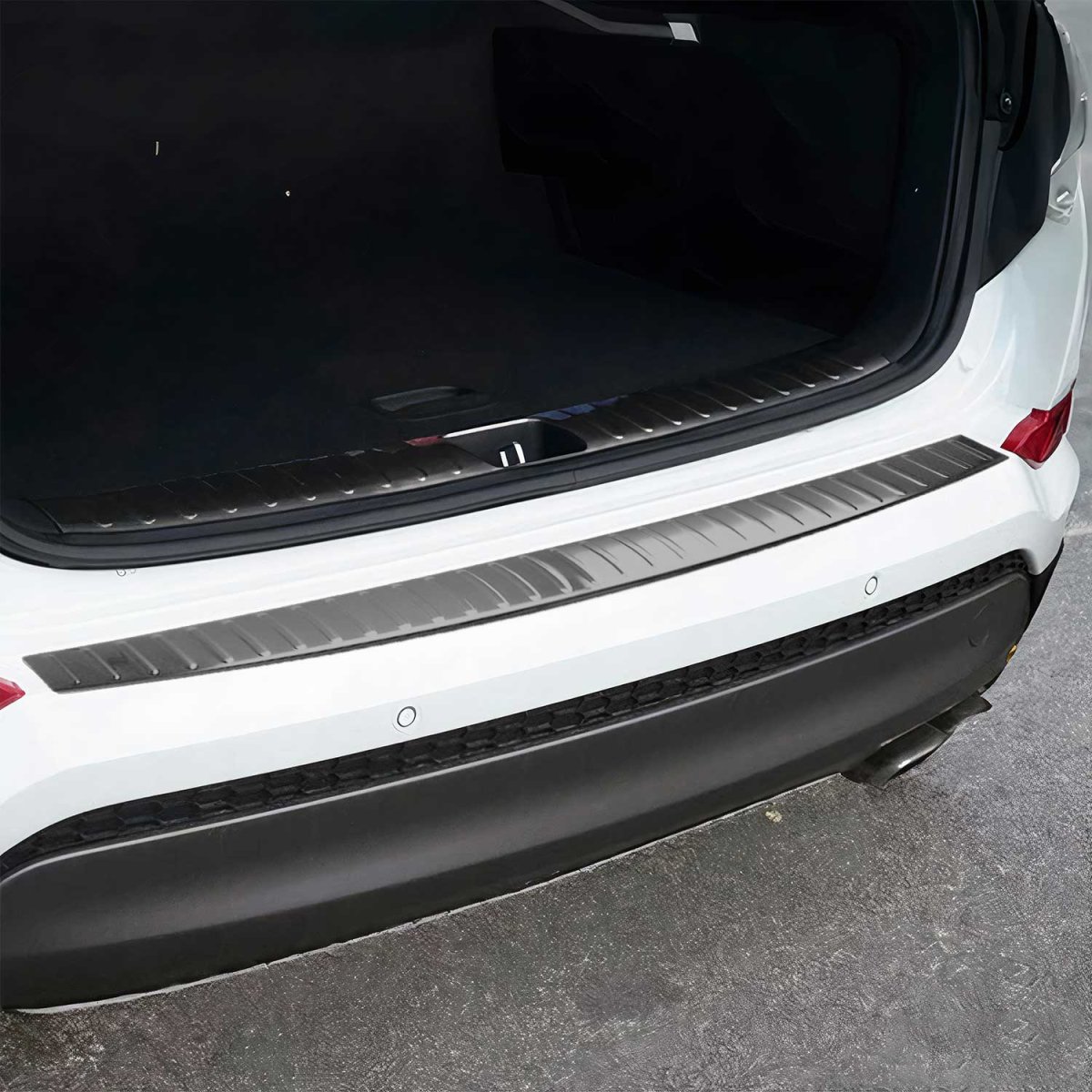 Hyundai Tucson Rear Bumper Sill Cover - Omac - S.Steel - Gloss Dark - 2016-2018